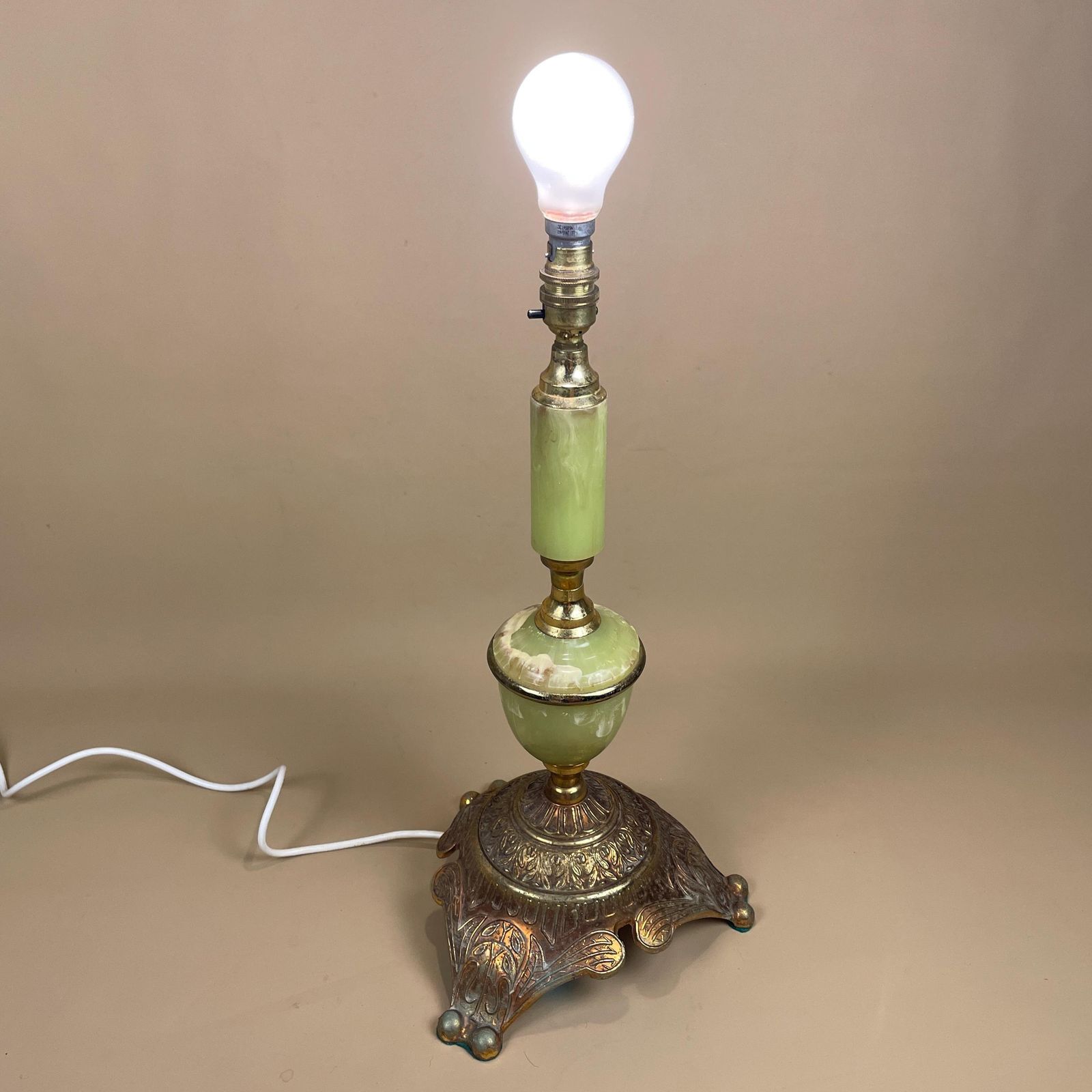 photo furniture Antique Onyx Marble Lamp Light Brass Gold Metal Green Bedside Side Table Column Marbled Patterned Vintage Pattern Stone Ornate Feet Base