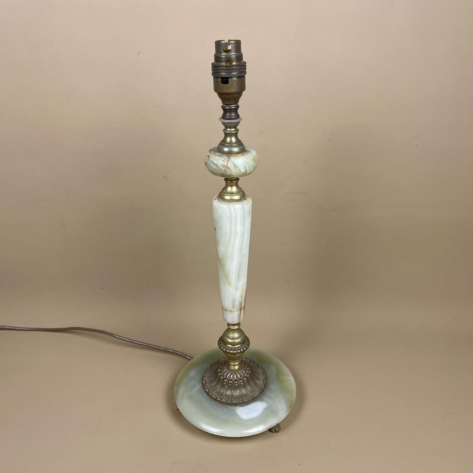 Antique Onyx Marble Lamp Light Brass Gold Metal Green Bedside Side Table Column Marbled Patterned Vintage Pattern Stone Ornate Round Base