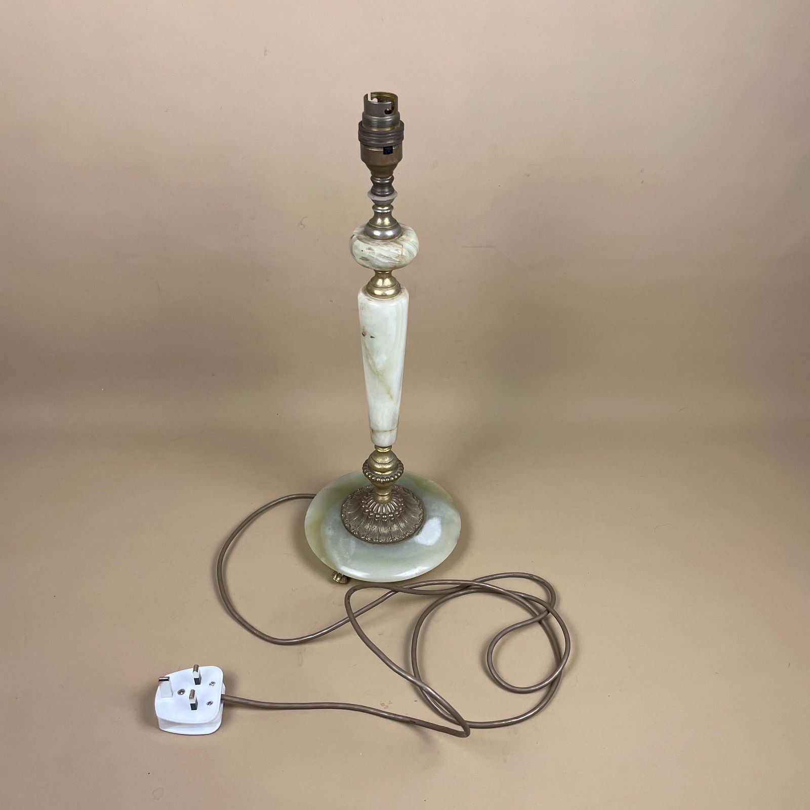 Antique Onyx Marble Lamp Light Brass Gold Metal Green Bedside Side Table Column Marbled Patterned Vintage Pattern Stone Ornate Round Base photo vintage