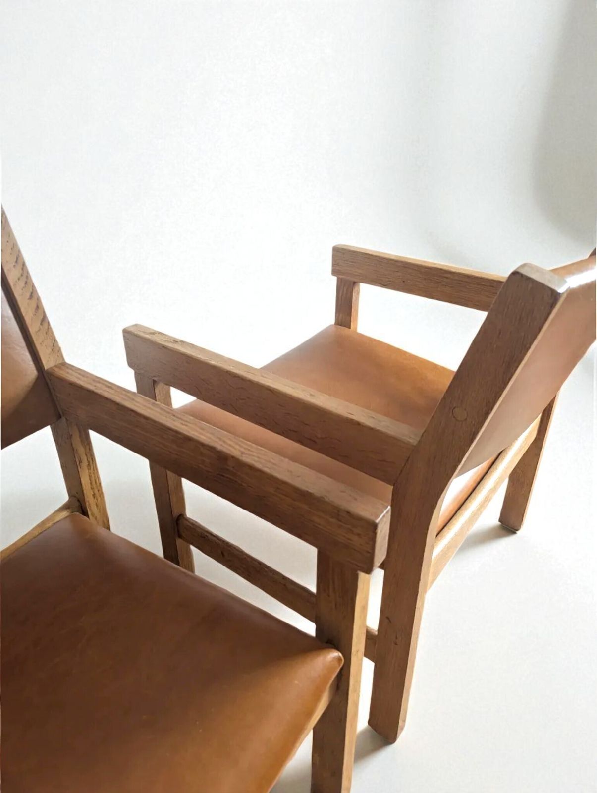 Set Of Mid Century Leather Armchairs By Hans J. Wegner For Getama photo vinterior