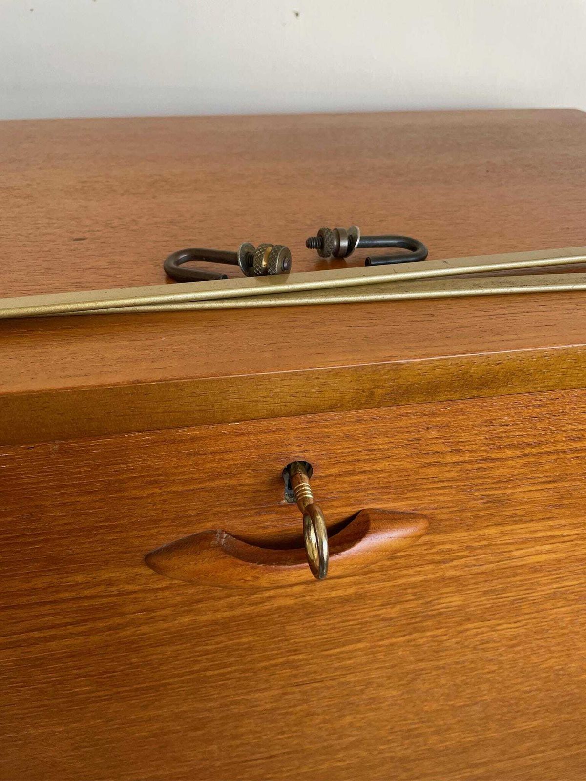 59cm Desk Bureau Storage Cabinet Staples Ladderax & 2 Bars (18a) photo furniture