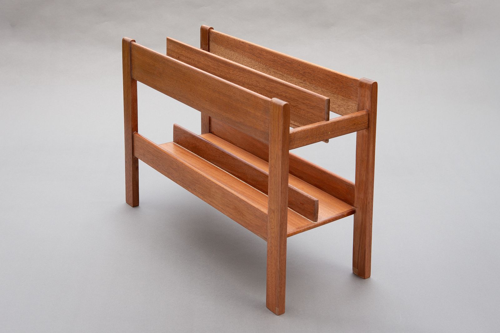 Mid Century Richard Hornby Teak Magazine Or Lp Album Rack. Fully Rebuilt. photo Home Decor