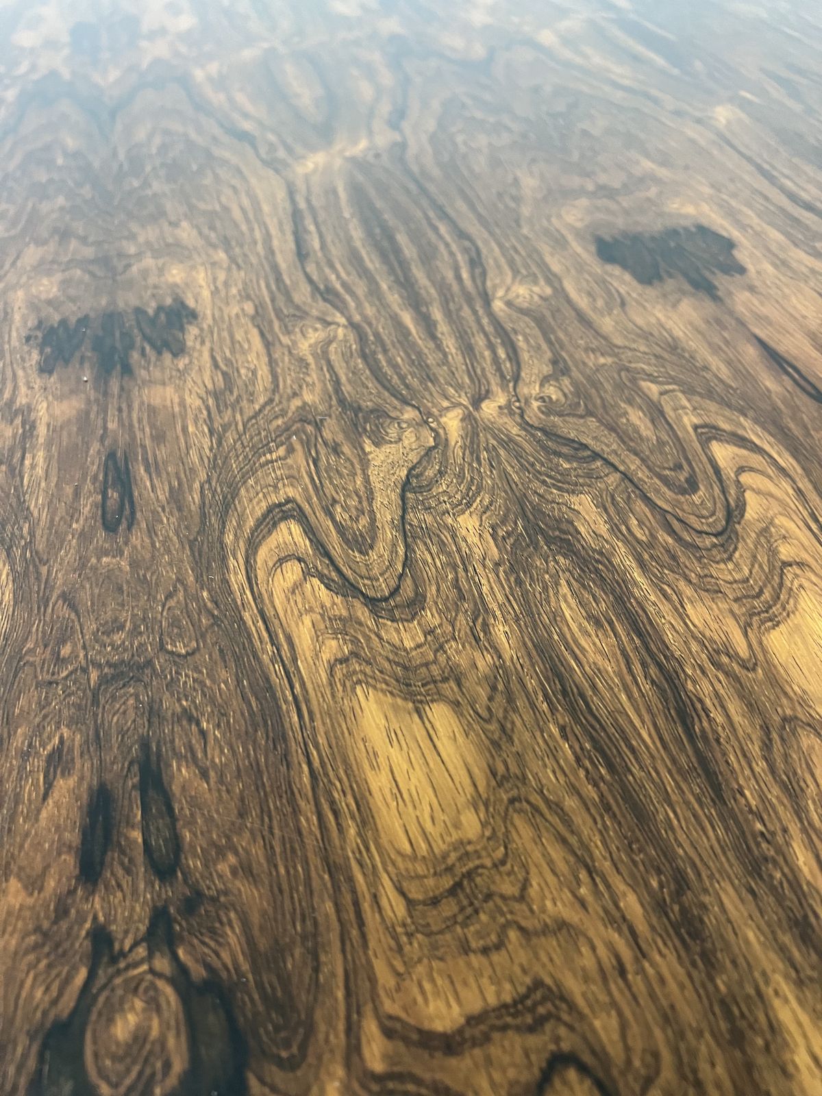 Merrow Associates Rosewood Dining Table + 4 Chairs photo 1100.0