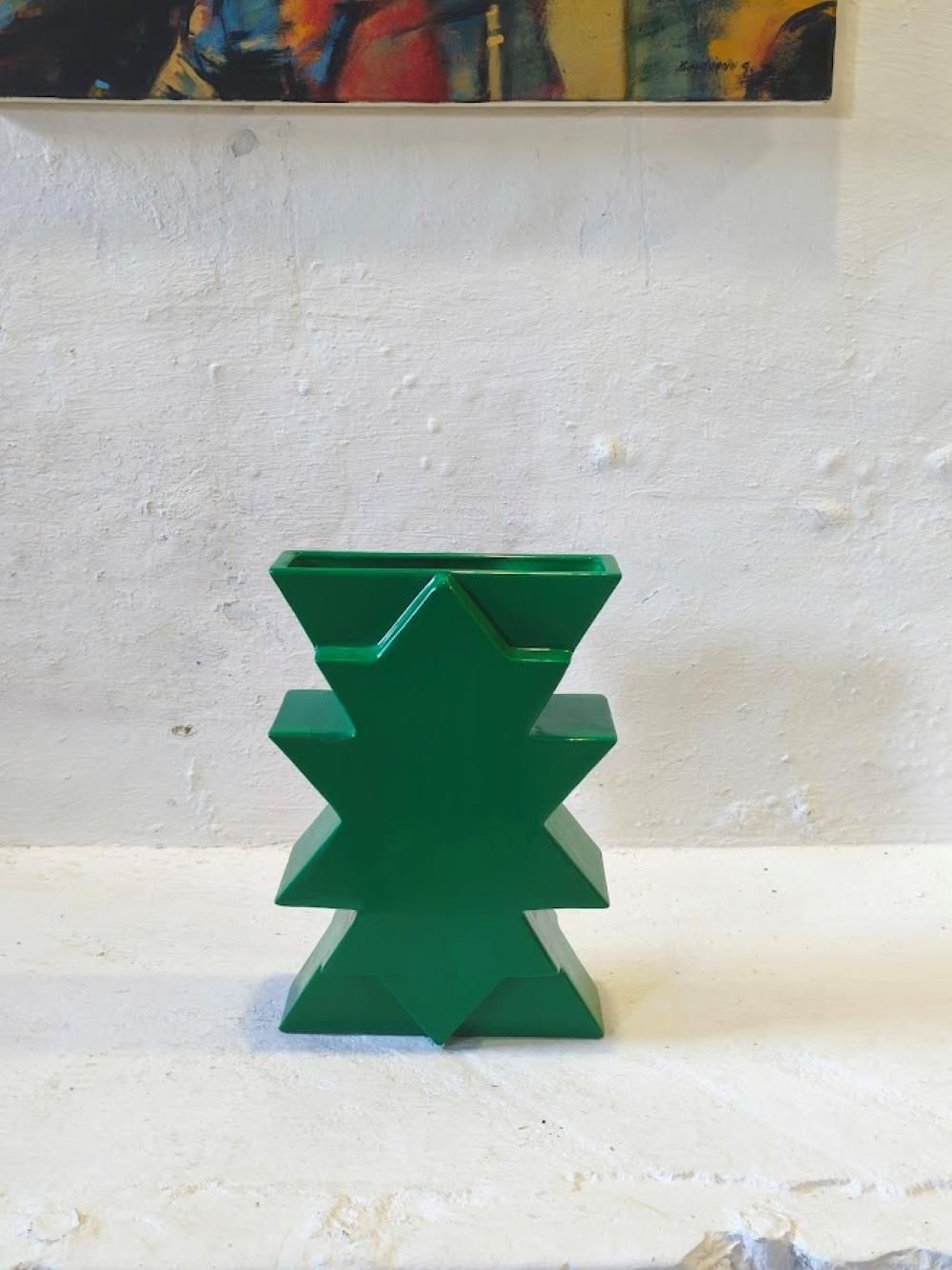 Memphis Style Keramische Vaas "Ilios" Van Florio Keramia, Jaren 1990 photo furniture