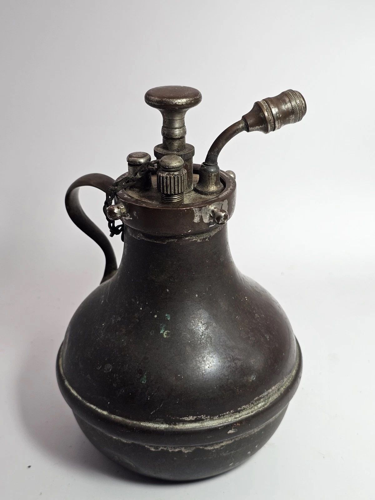 Late 19th Century Brass Chemist Steamer,  C1880's photo vinterior