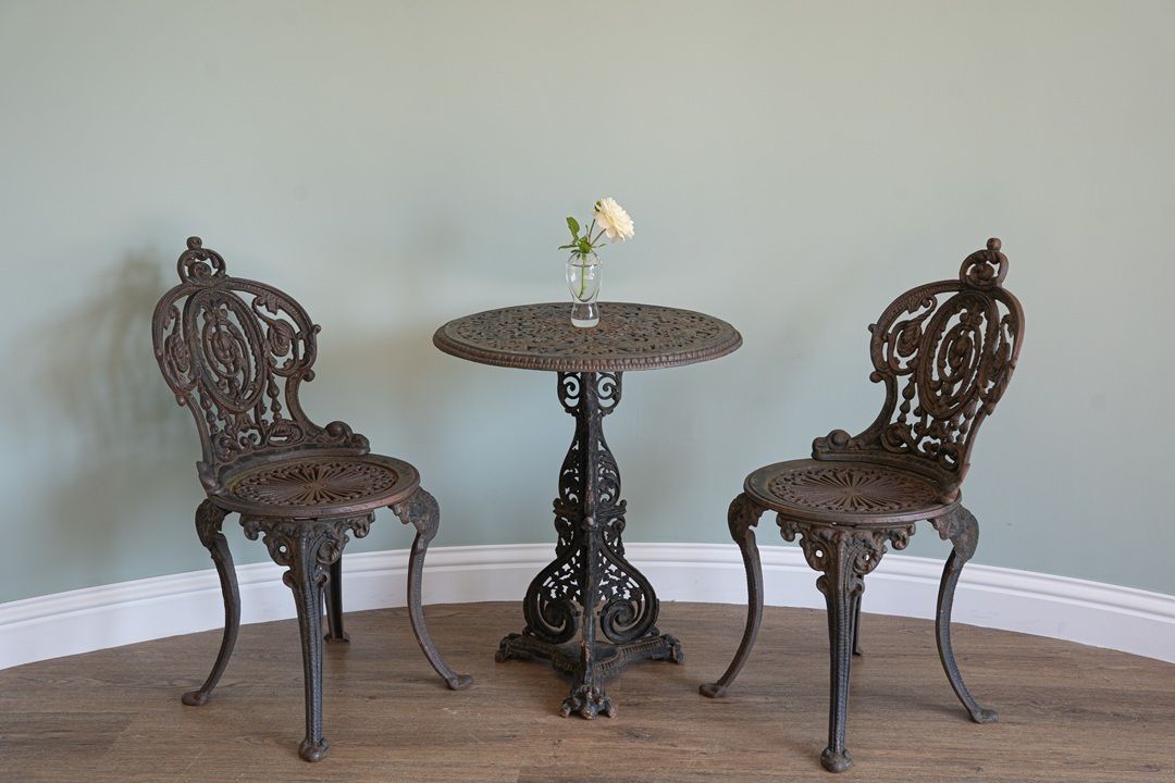 Cast Iron Coalbrookdale Style Garden Patio Set photo vinterior
