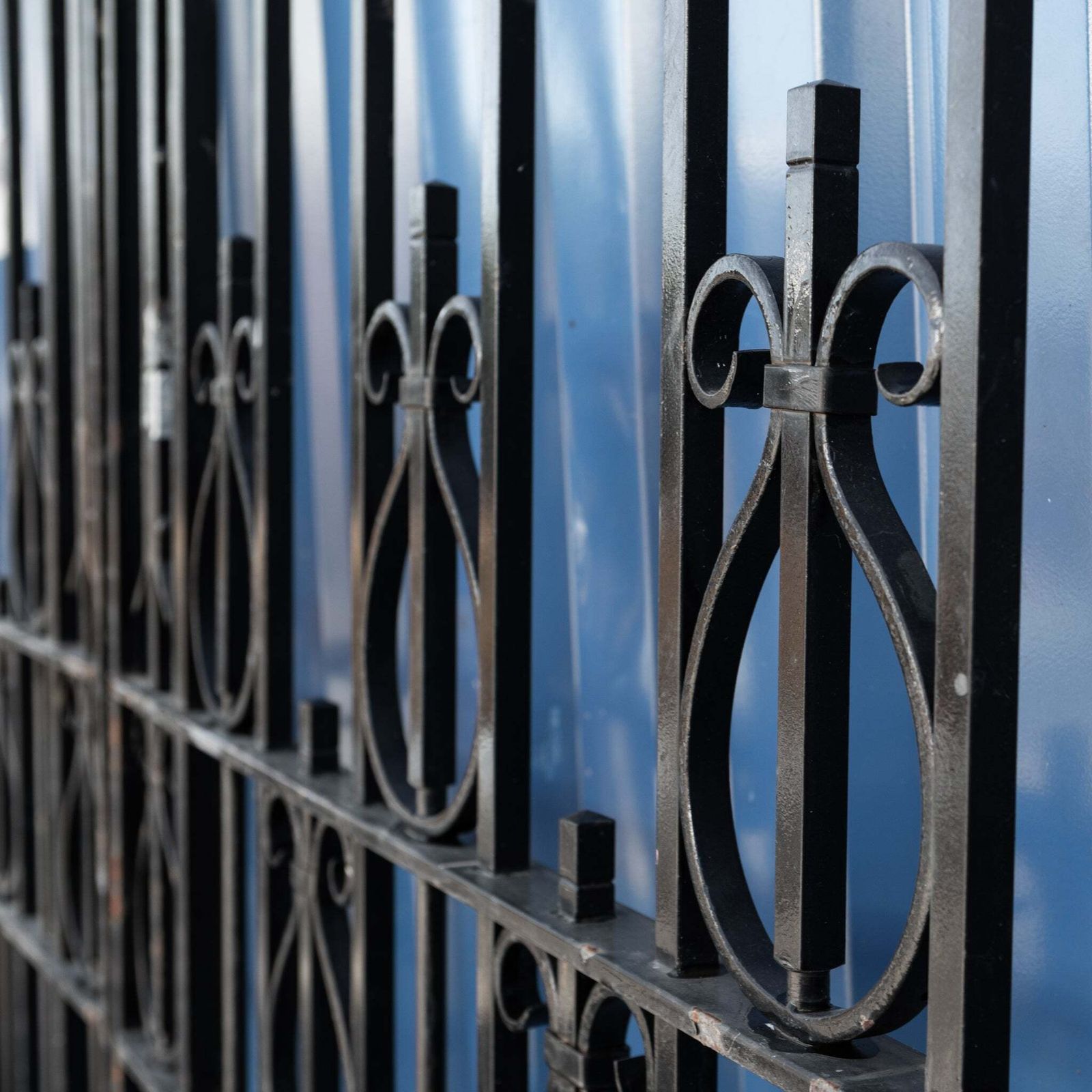 Reclaimed Complete Double Entrance Gates And Railings | In & Out Driveway photo furniture