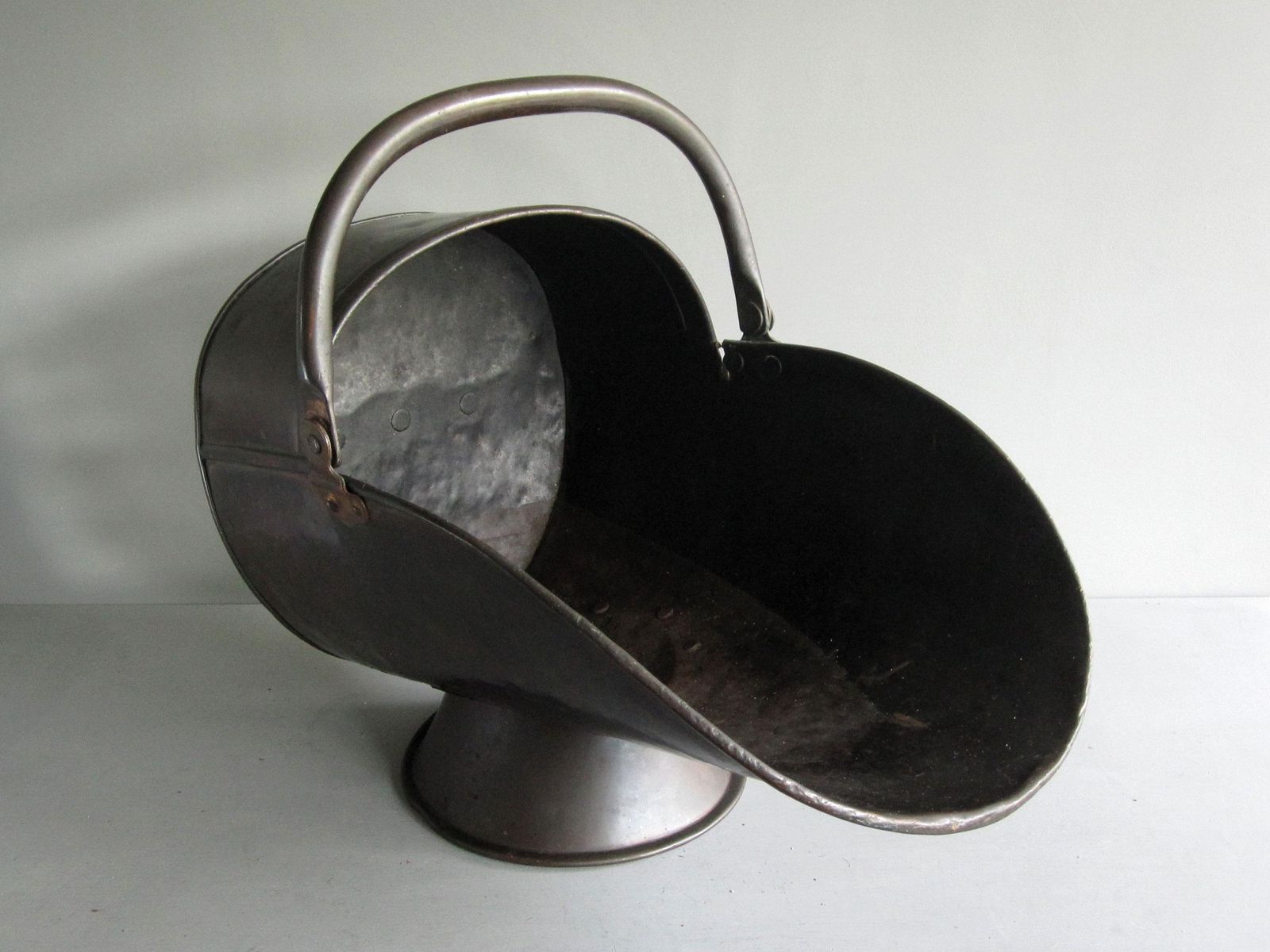 Antique Large Copper Helmet Shaped Scuttle Bucket photo 135.0