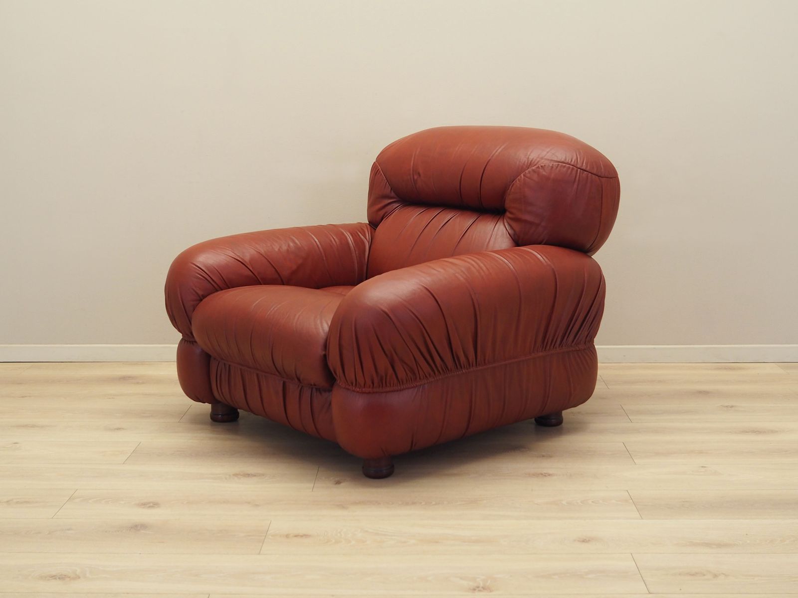 Burgundy Armchair Italian Design 1970s Production Italy photo Furniture