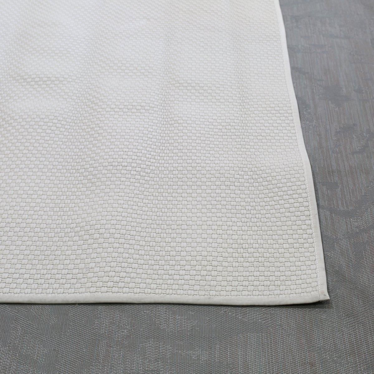 Large Rug By Paola Lenti photo furniture