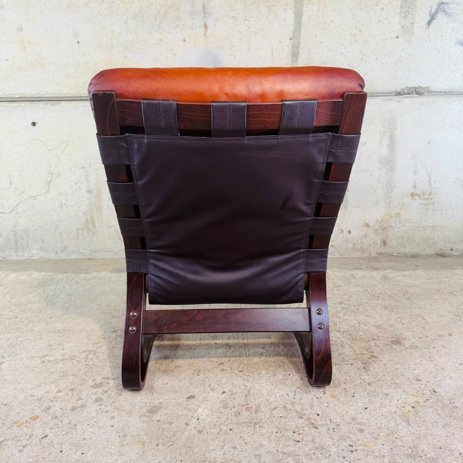 photo for sale Norwegian Hove Møbler 'Skyline' Lounge Chair  & Footstool – 1970s Leather #A722