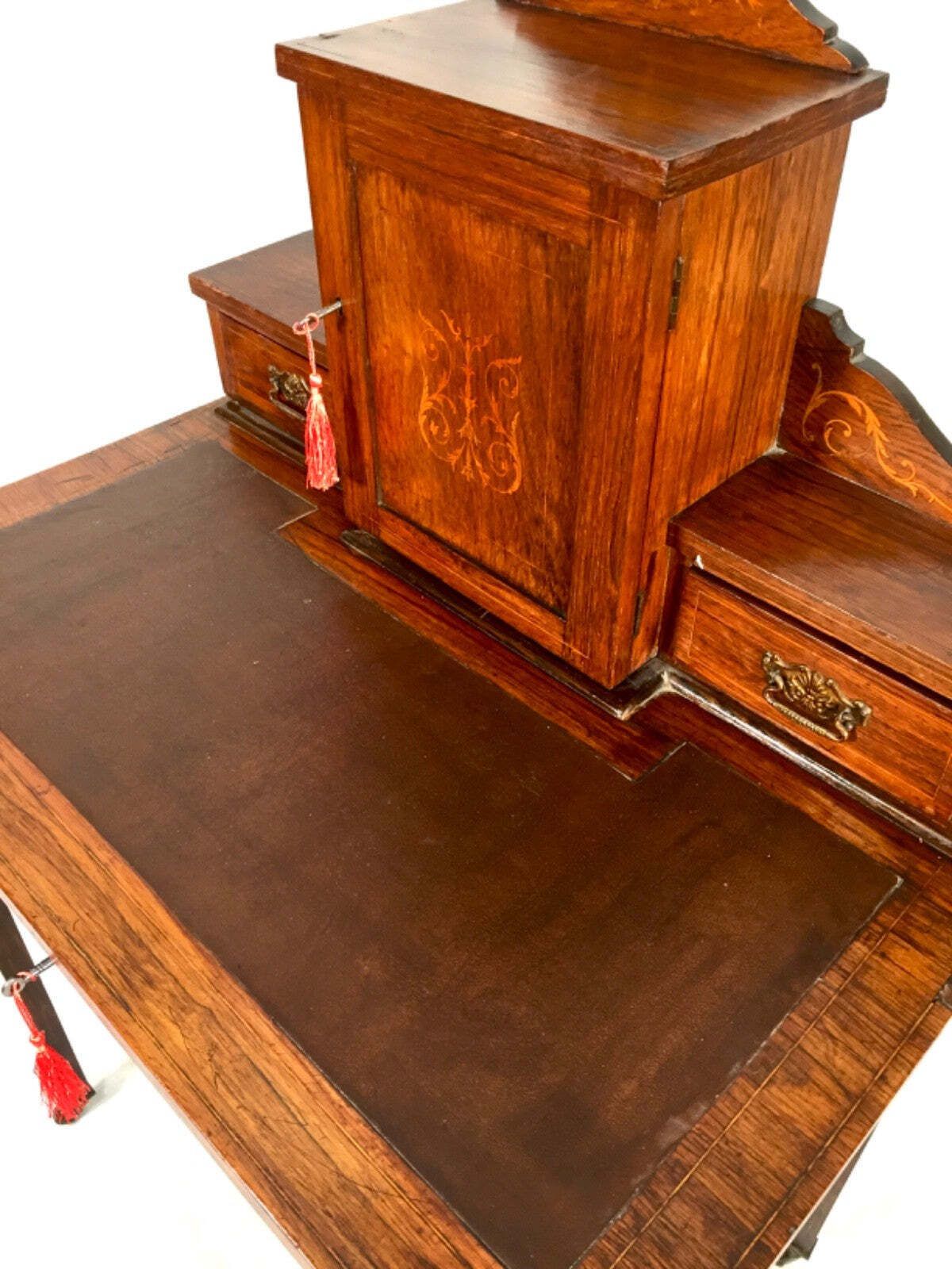 Victorian 19th Century Wooden Ladies Desk And Drawers With Leather And Key C.1890 photo vinterior