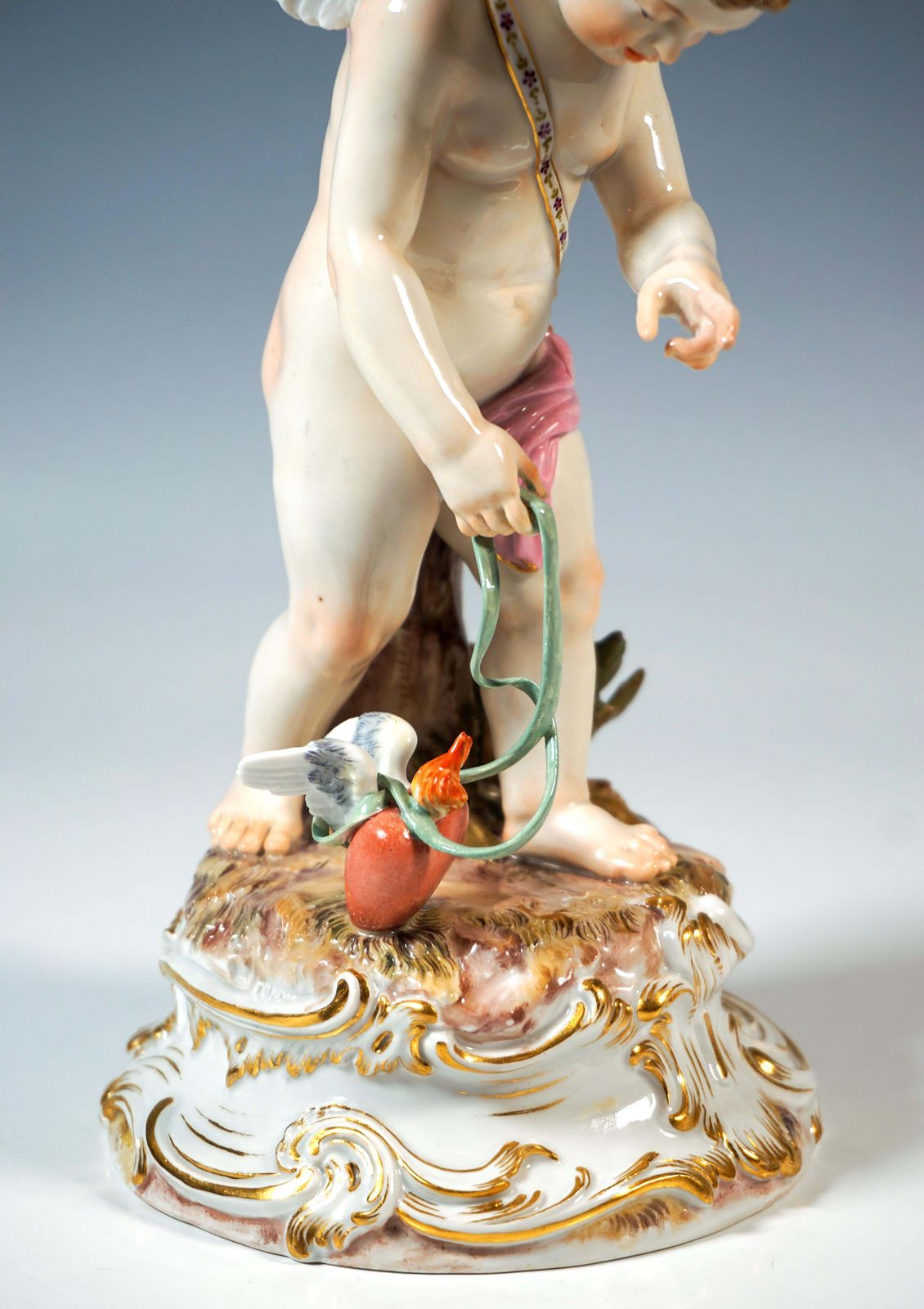 Meissen Art Nouveau Figure 'Cupid Leading A Heart', By August Ringler, Ca 1895 photo buy