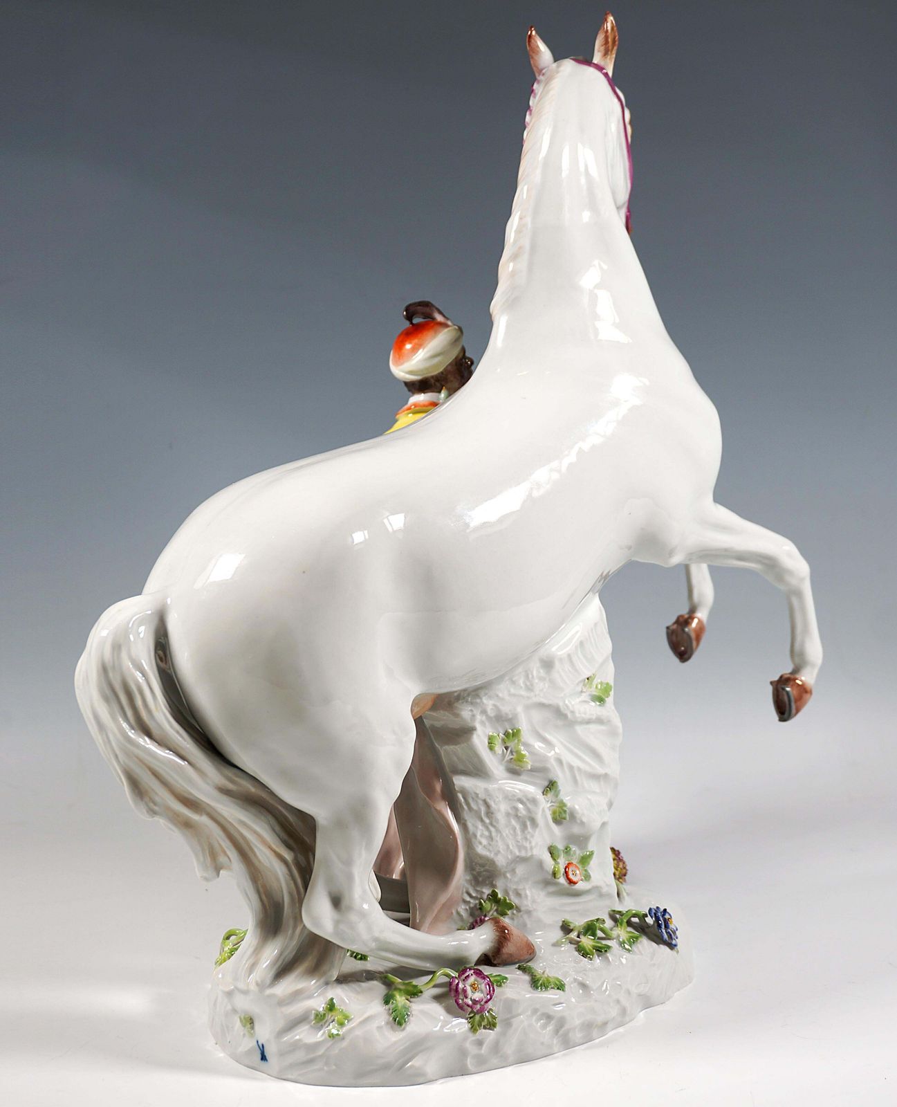 Large Meissen Porcelain Group, Young Man With A White Horse, By Kaendler, 20th photo Home Decor