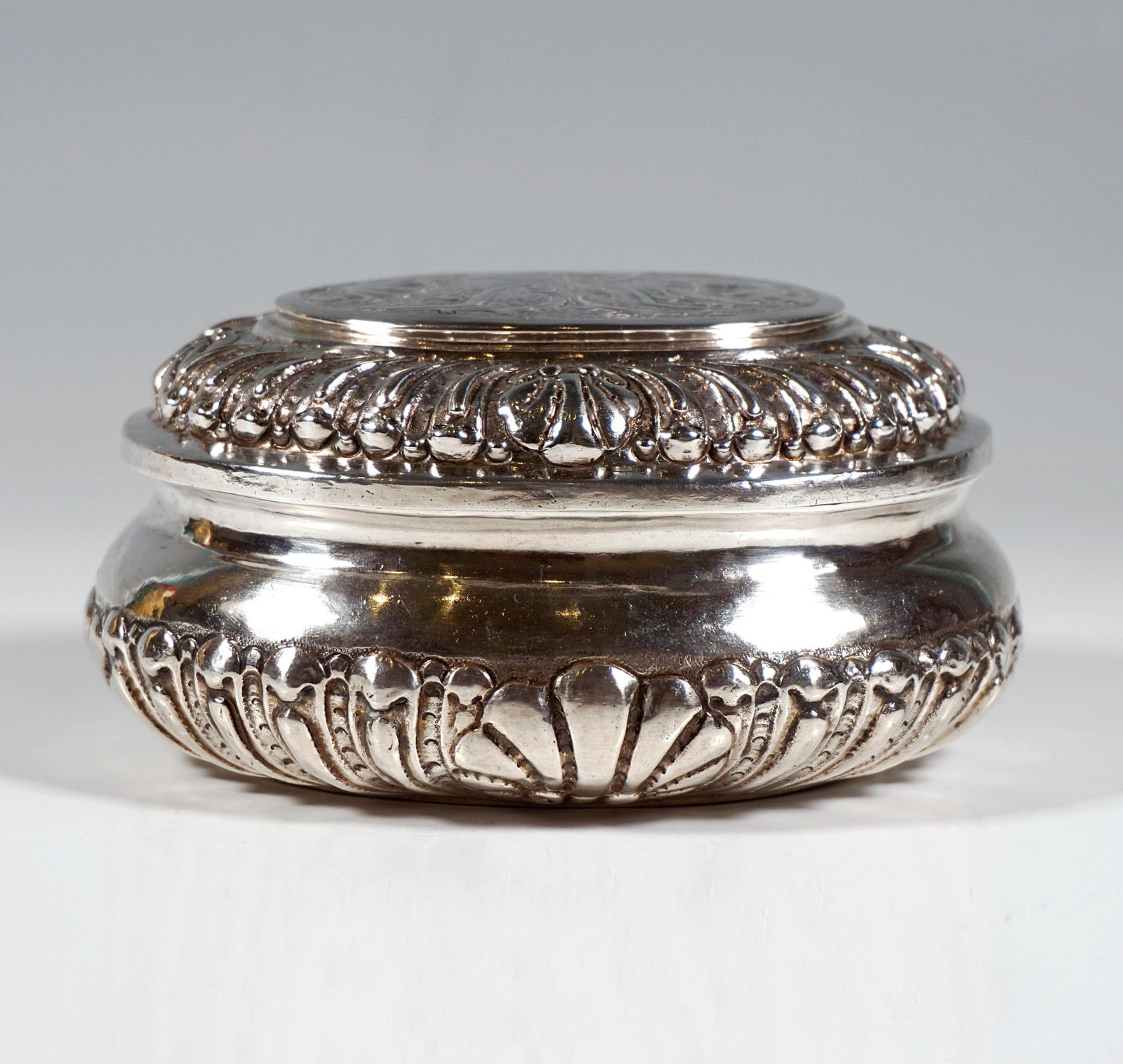 Antique Vienna Baroque Silver Sugar Box, By Zacharias Fayll, 1705/1715 photo Home Decor