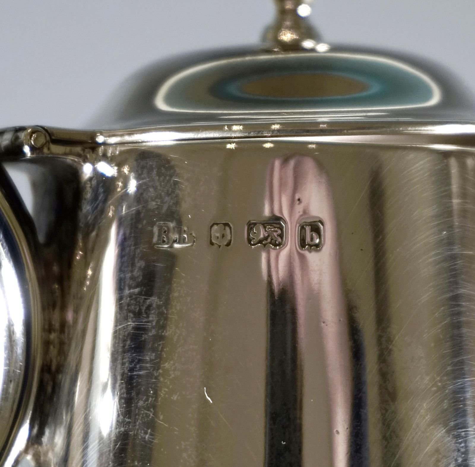 Pair Of Art Nouveau Carafes With Silver Mount By Barker Brothers Birmingham 1901 photo vintage