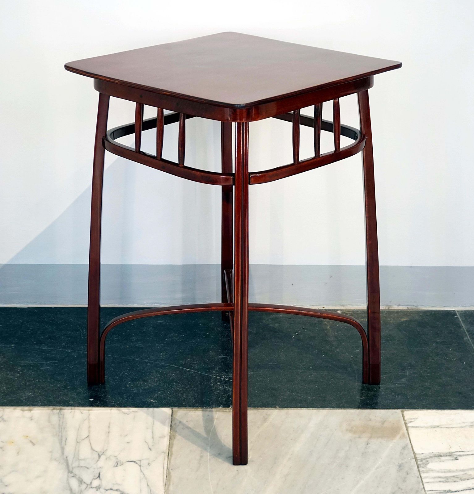 J.&J. Kohn Art Nouveau Waiting Table, Mahogany Stained, Austria, Around 1905 photo furniture