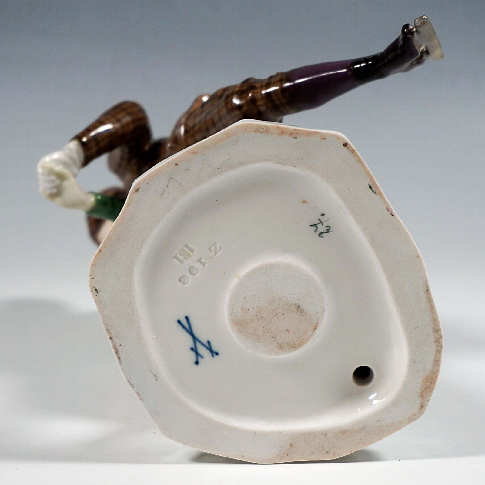 Art Nouveau Figure Group 'Ice Scaters', By Alfred Koenig, Meissen Germany, 1910 photo vinterior