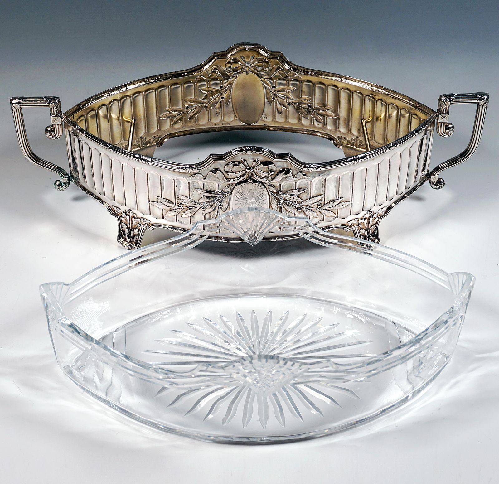 Art Nouveau Silver Jardinière In Navette Form, Koch & Bergfeld Germany, Ca 1900 photo vinterior