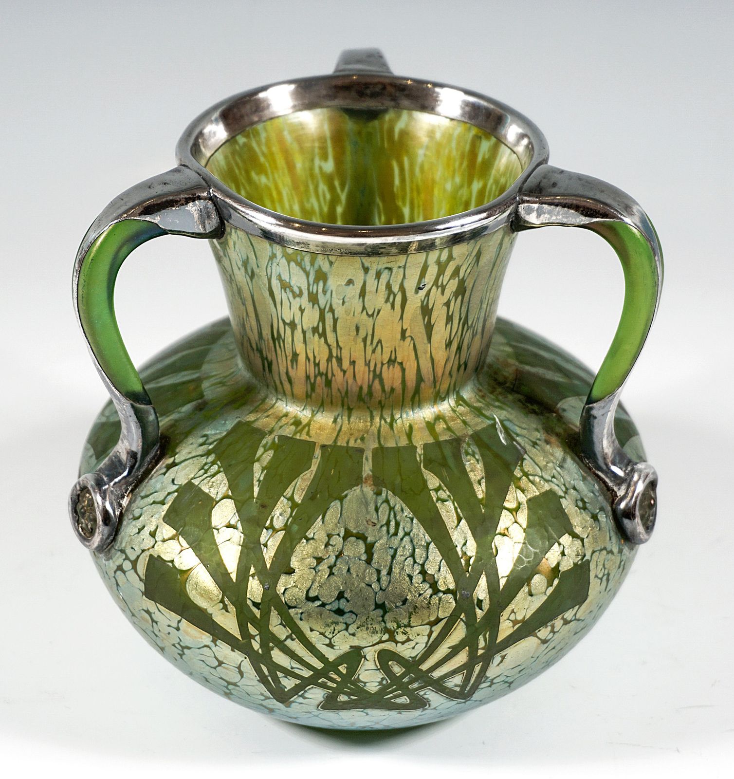 Loetz Art Nouveau 3 Handles Vase Decor Crete Papillon, Austria Hungary, Ca 1898 photo for sale