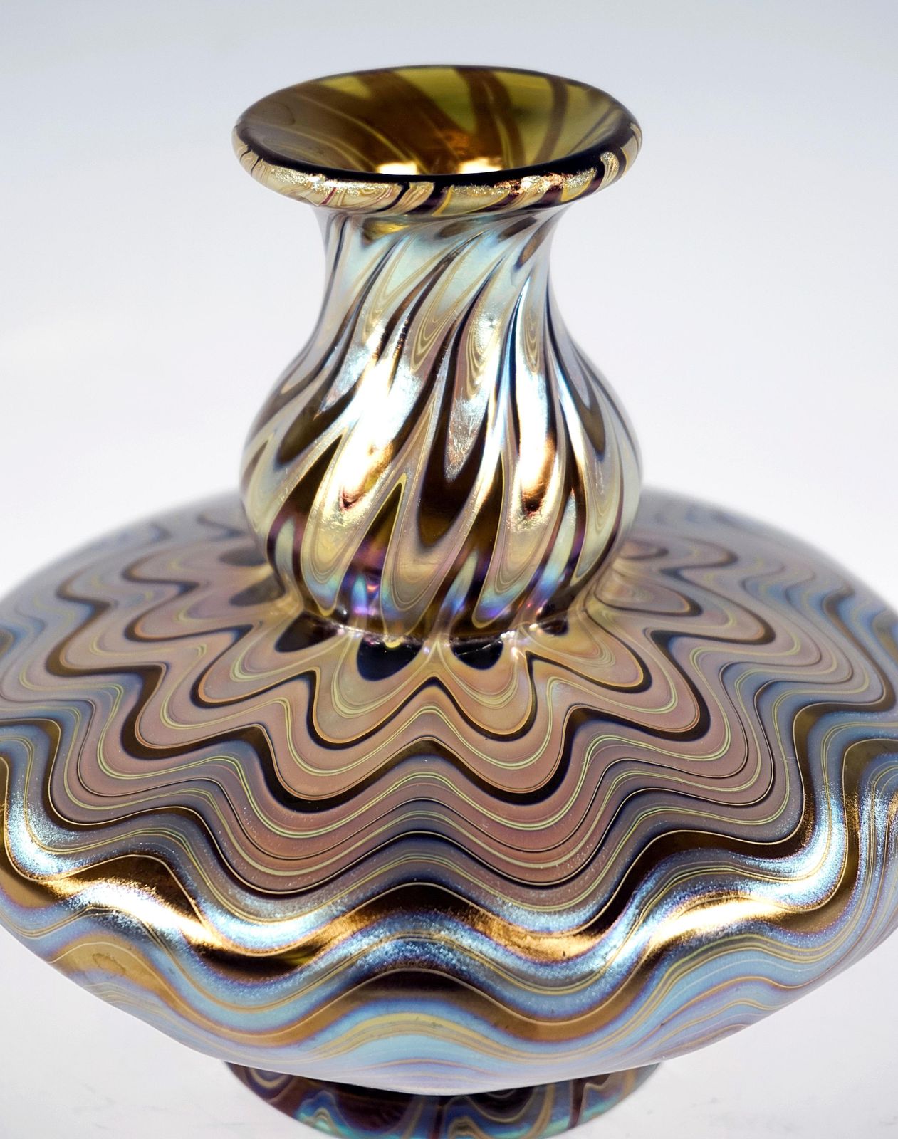 Loetz Art Nouveau Glass Vase Phenomenon Gre Crete 6893, Austria Hungary, Ca 1900 photo Home Decor
