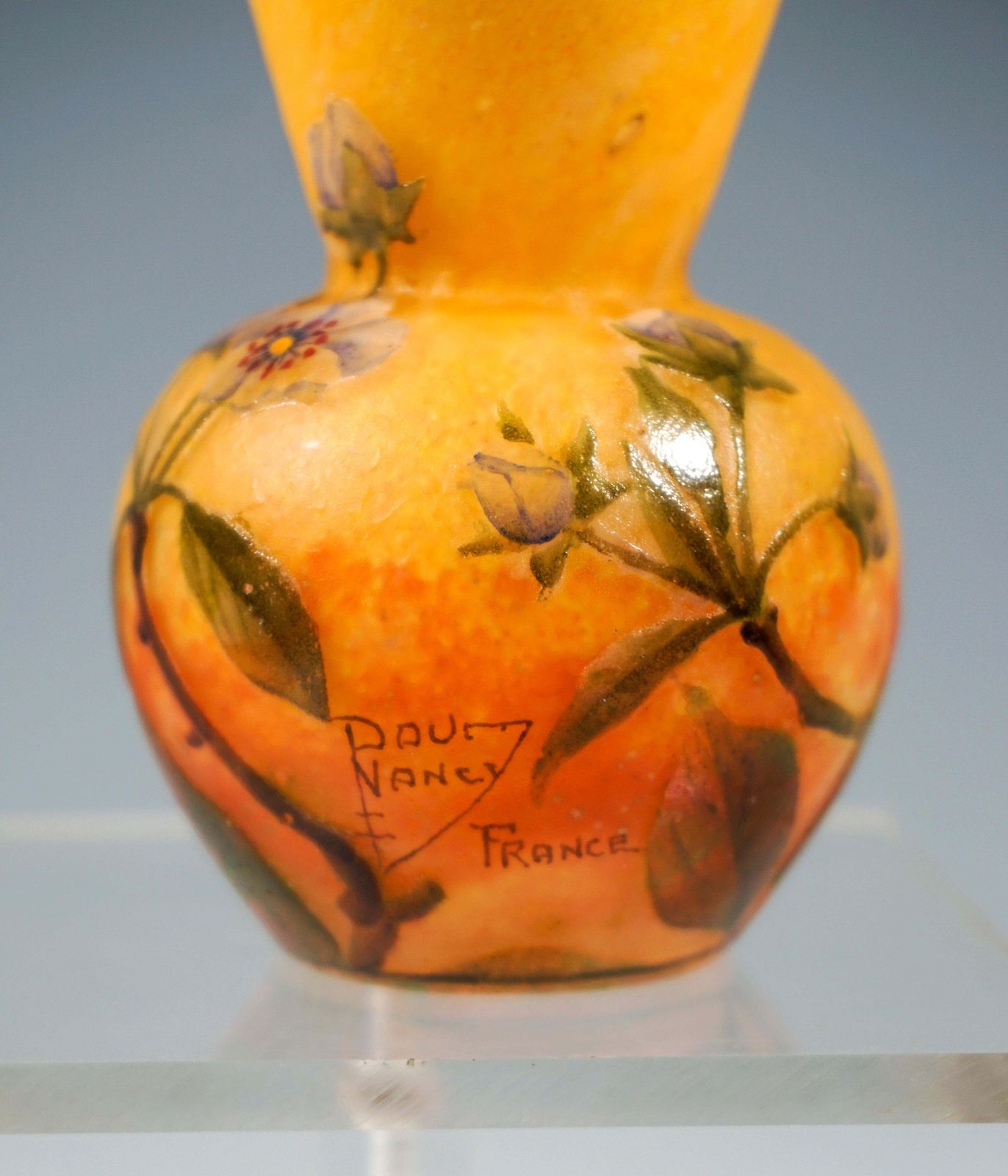 Daum Nancy Art Nouveau Cameo Vase With Strawberry Blossoms Decor France Ca 1910 photo vinterior