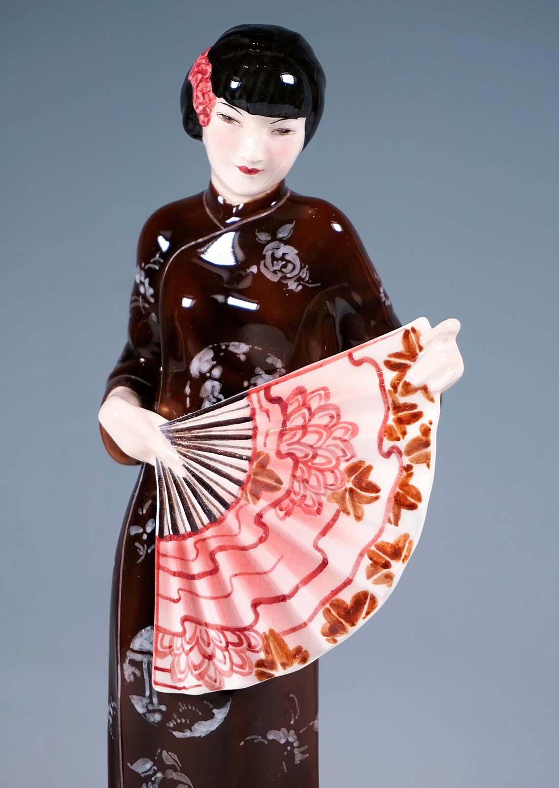 Goldscheider Vienna Figurine, Lady In Japanese Costume, By Josef Lorenzl, C1931 photo vinterior