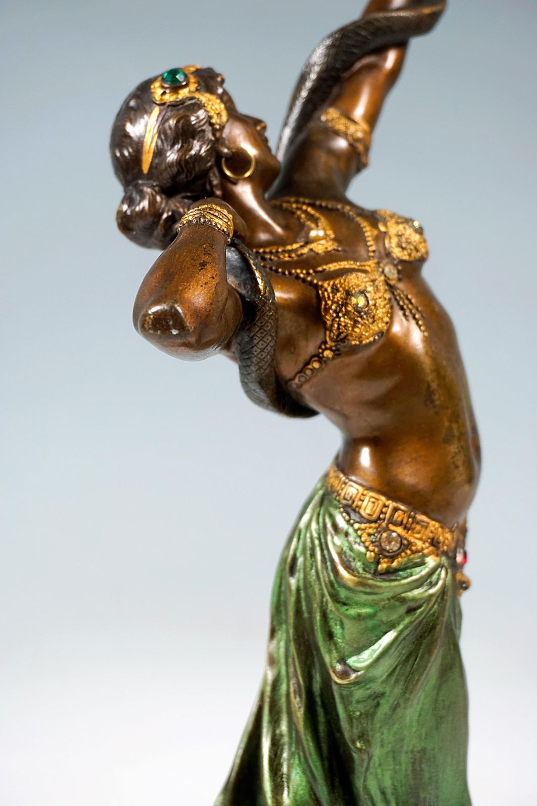 photo furniture Viennese Bronze, Snake Dancer On Marble Base, By Franz Bergmann, Around 1910