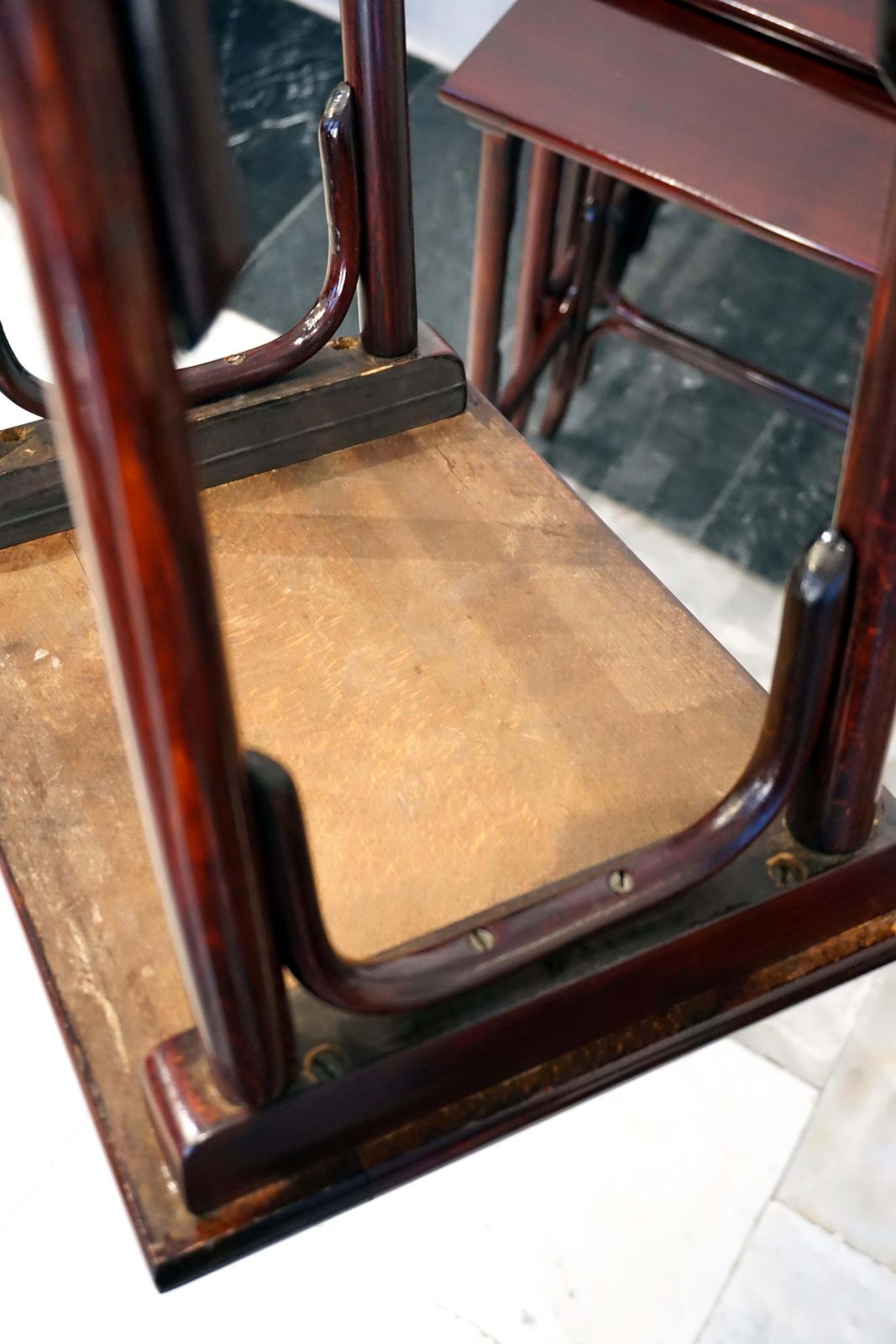 Thonet Vienna Art Nouveau Set Of Four Nesting Side Tables, Mahogany Stained photo 2309.0