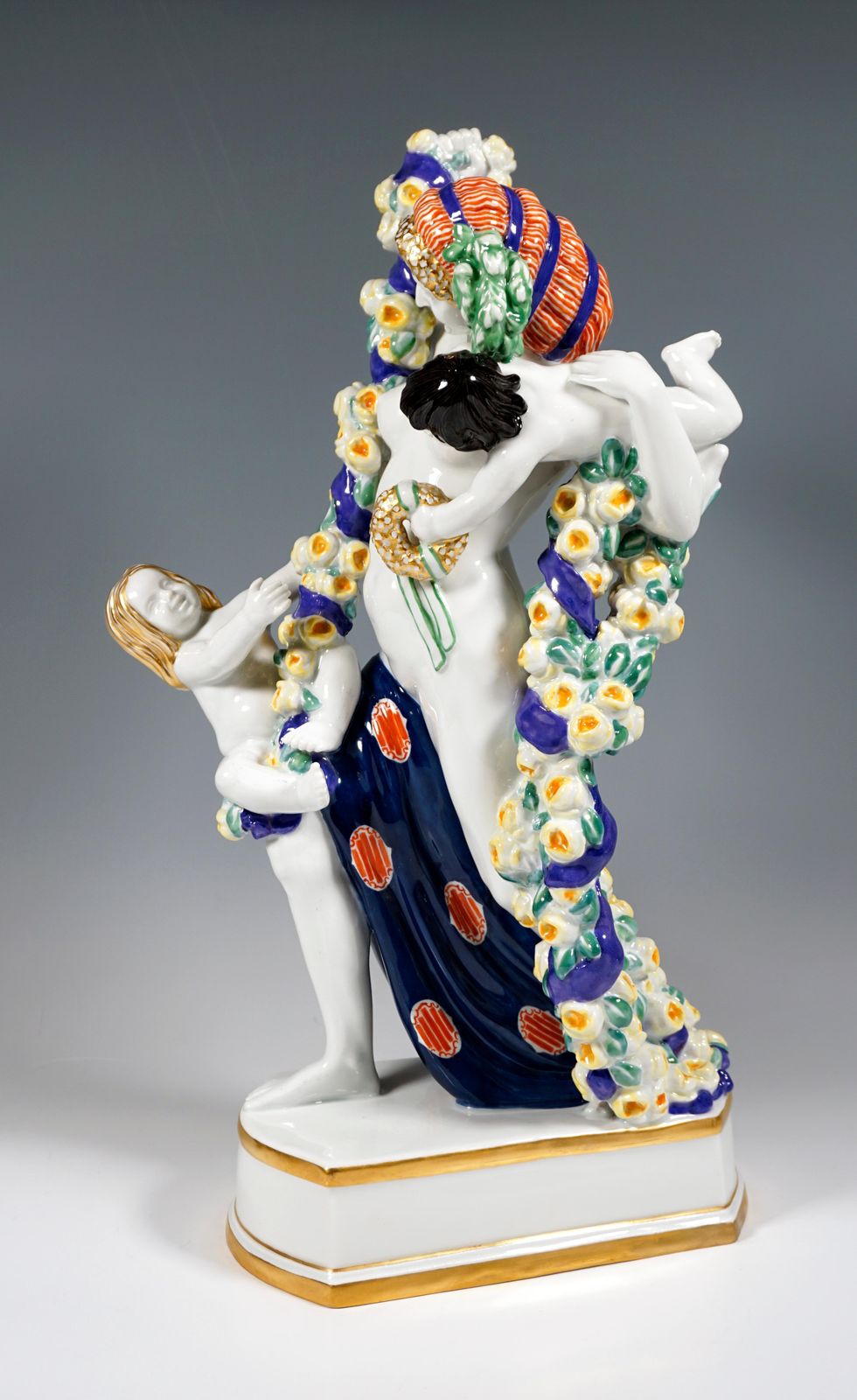 Large Meissen Art Nouveau Figure, Flora With Cupids, By Emmerich Oehler, Ca 1913 photo vinterior