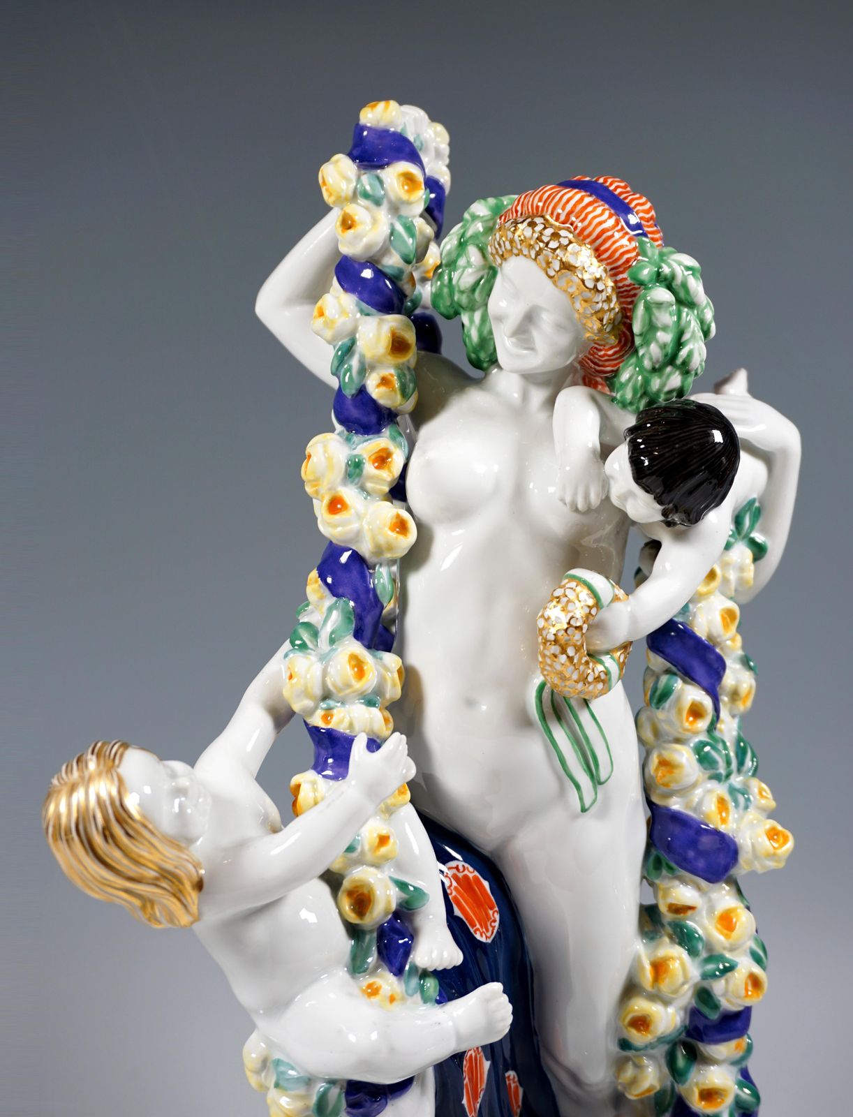 Large Meissen Art Nouveau Figure, Flora With Cupids, By Emmerich Oehler, Ca 1913 photo vintage