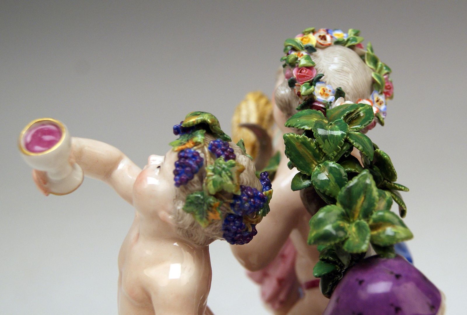 photo furniture Meissen Cherubs Four Seasons Figurines Model 1068 Kaendler Made, Circa 1870