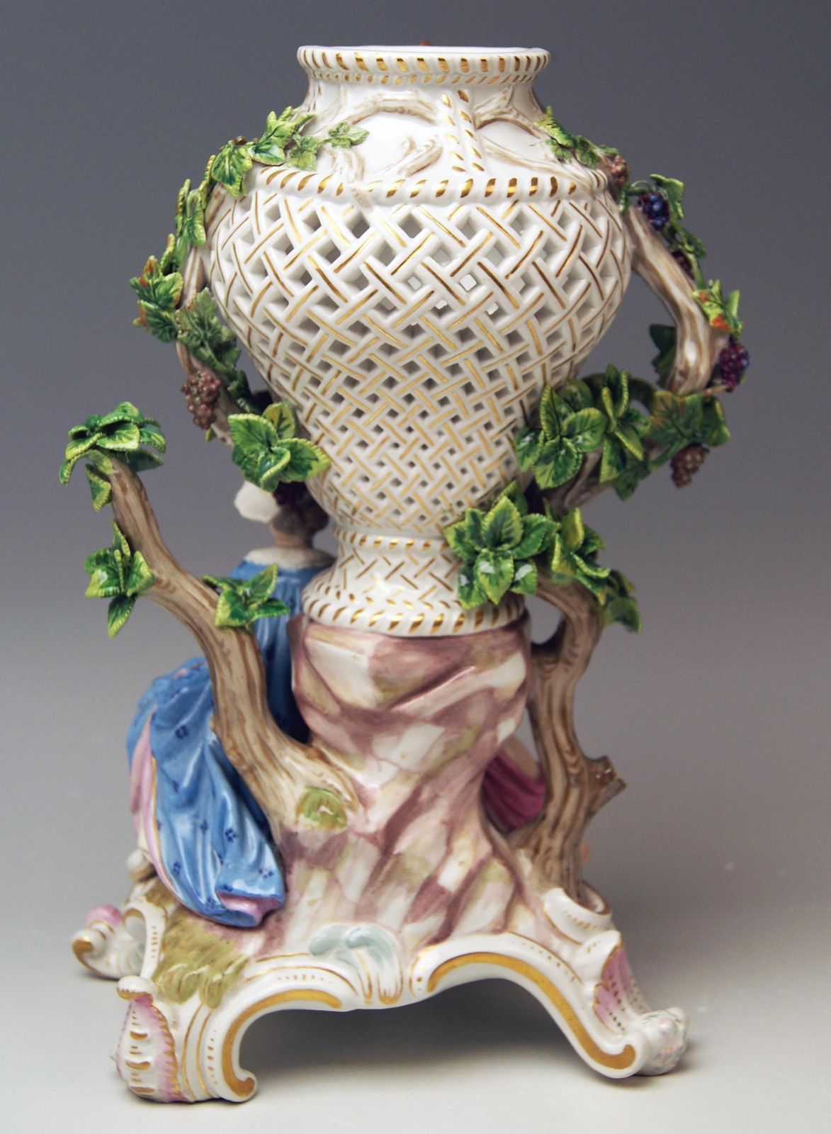 Meissen Potpourri Vase Wine Grapes Monkey Model 1002 By Eberlein Made Circa 1860 photo 1954.0