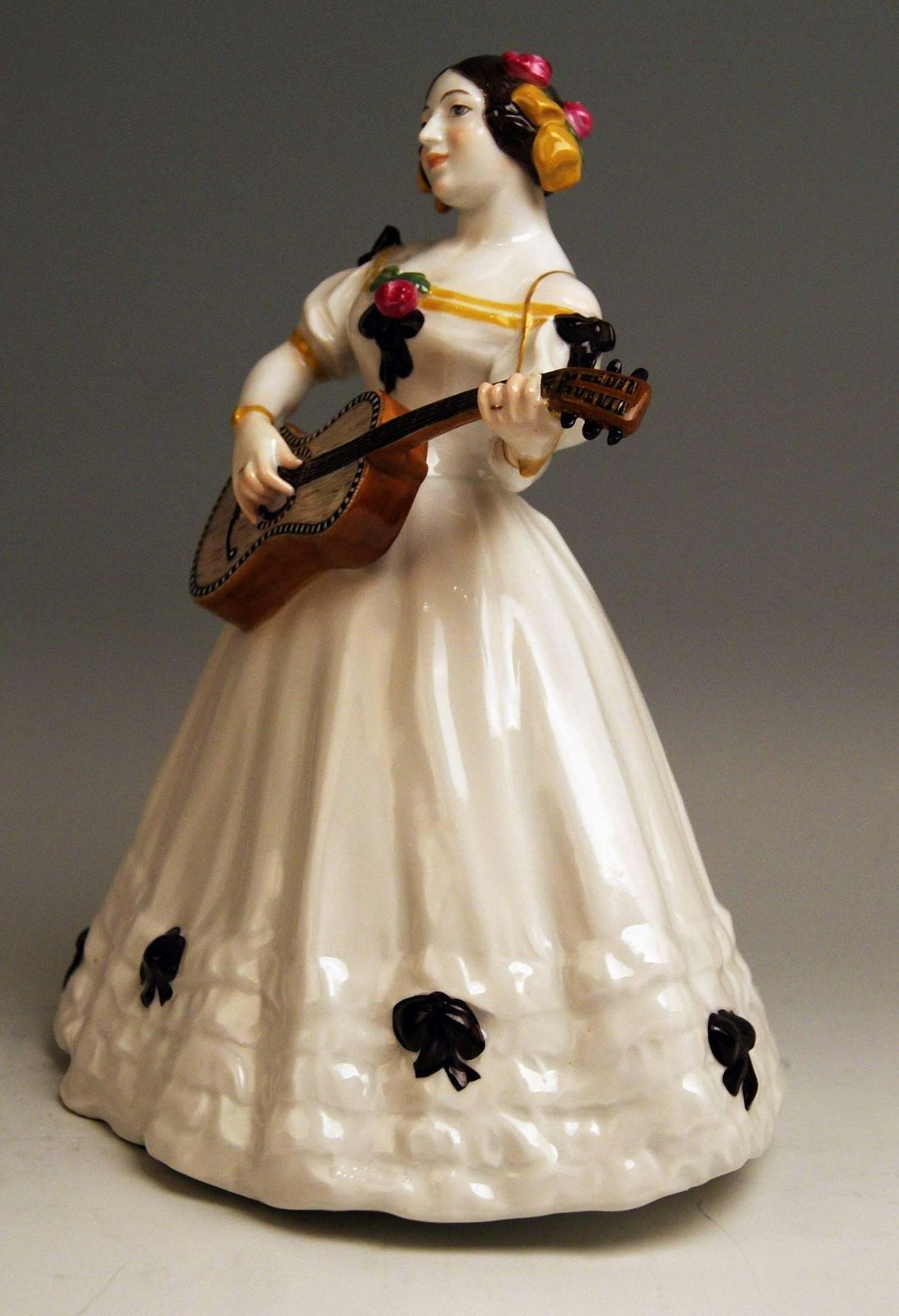 Meissen Lady Lute Player Kate Hyan By Hoesel Erich V 143 Made Circa 1912 photo furniture