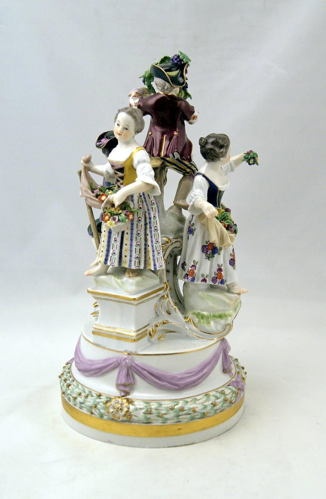 Meissen Gorgeous Figurine Group Four Gardener Children By Kaendler, Circa 1870 photo for sale