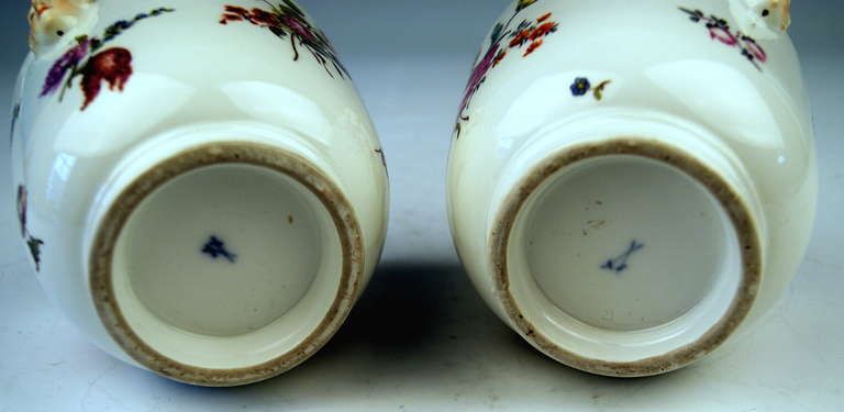 photo furniture Meissen Pair Of Cachepots Planters Flower Blossoms Rococo Period C. 1750