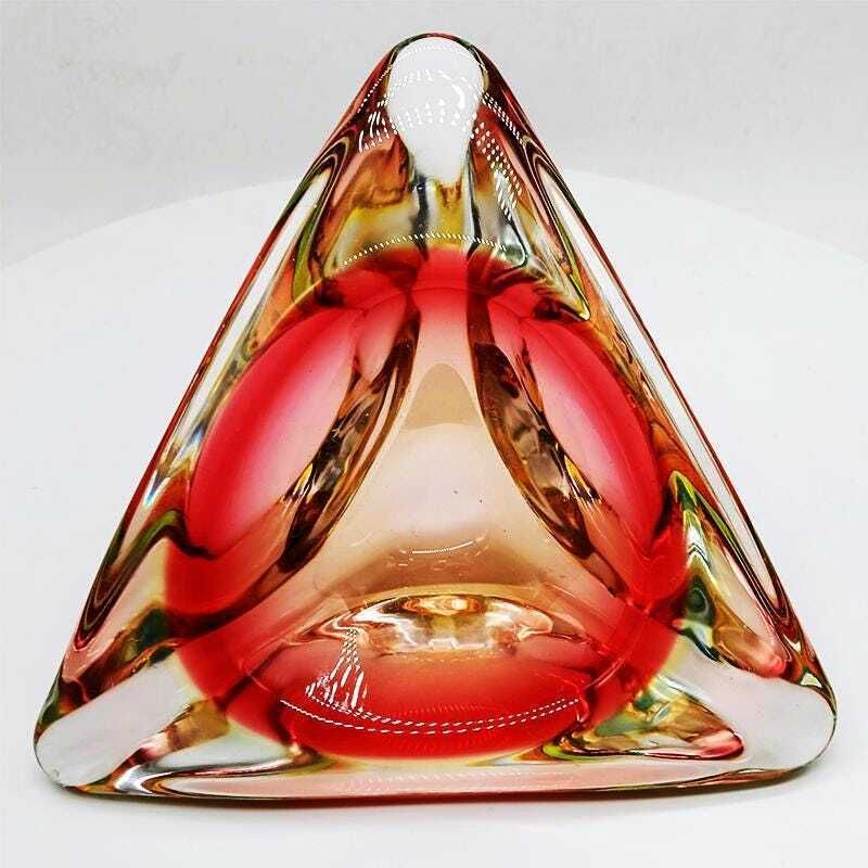 1960s Stunning Big Triangular Ashtray Or Catch All In Murano Glass. Made In Italy. photo 228.0