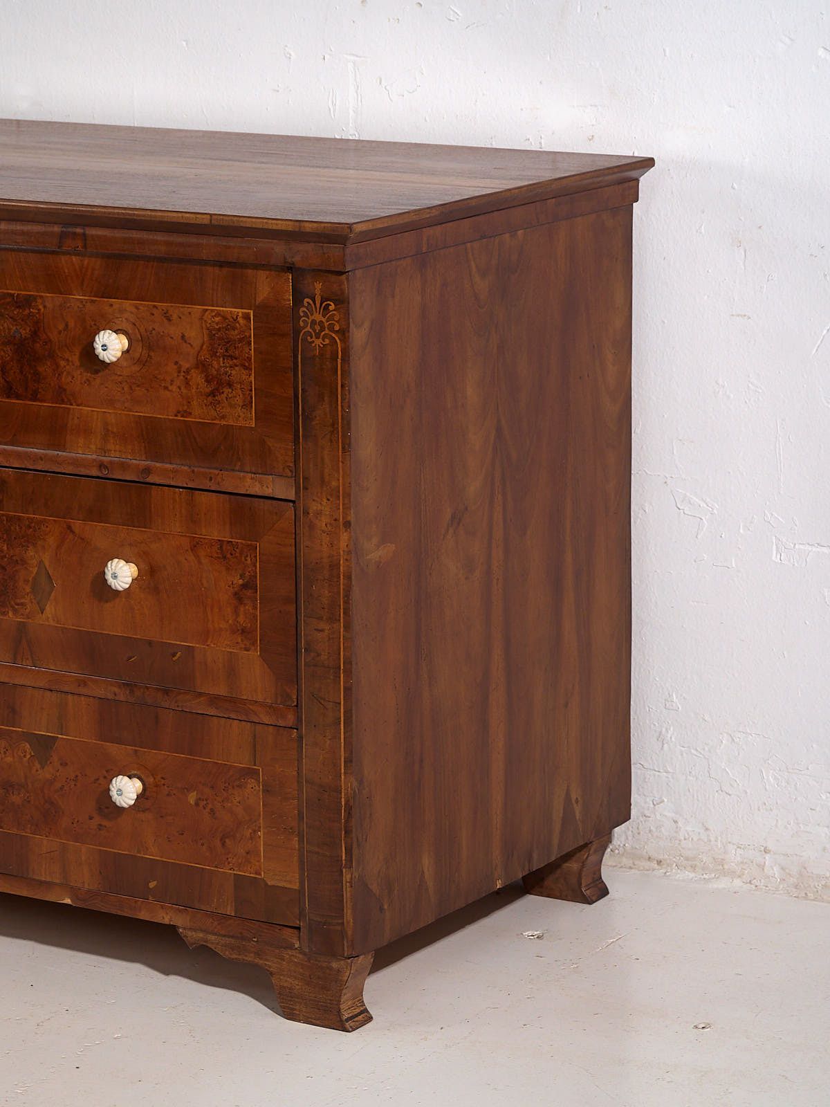 photo furniture Antique Biedermeier Three Drawer Dresser (C.1850) #1