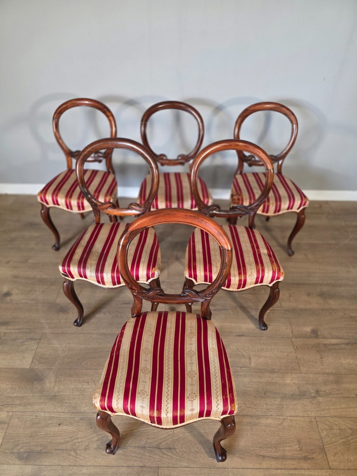 Set Of 6 Rosewood Victorian Balloon Back Chairs photo for sale
