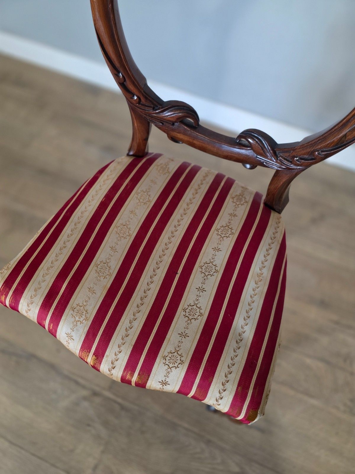 Set Of 6 Rosewood Victorian Balloon Back Chairs photo buy