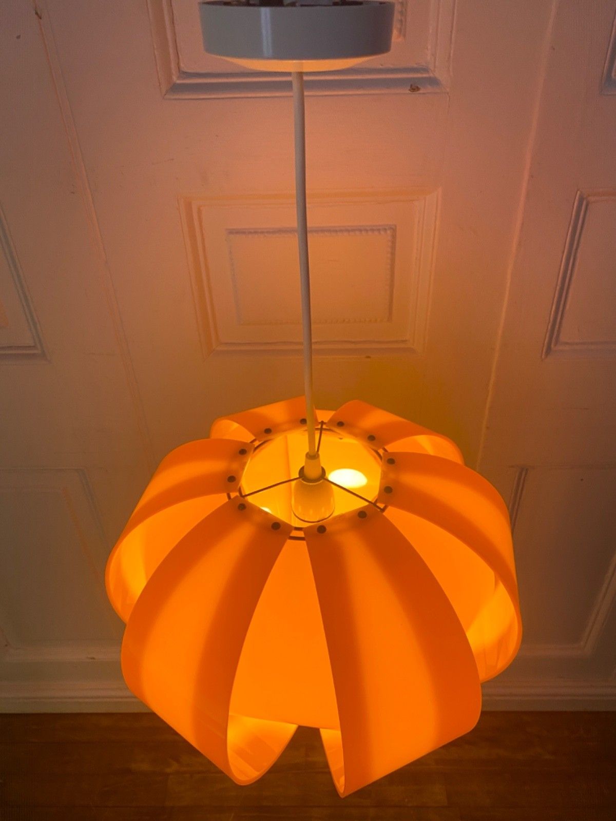 Original 1960s 70s Orange 'Lotus Flower' Perspex Ceiling Pendant Light Shade. photo vinterior