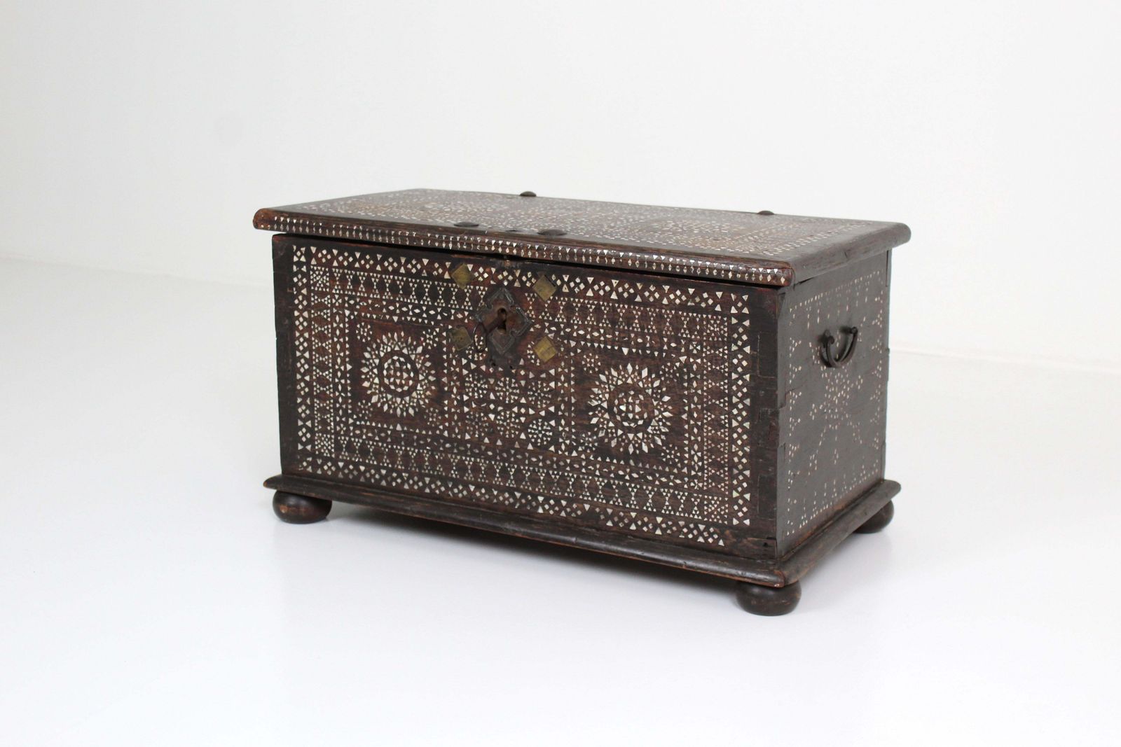 19th Century Oriental Chest Inlaid With Mother Of Pearl photo for sale