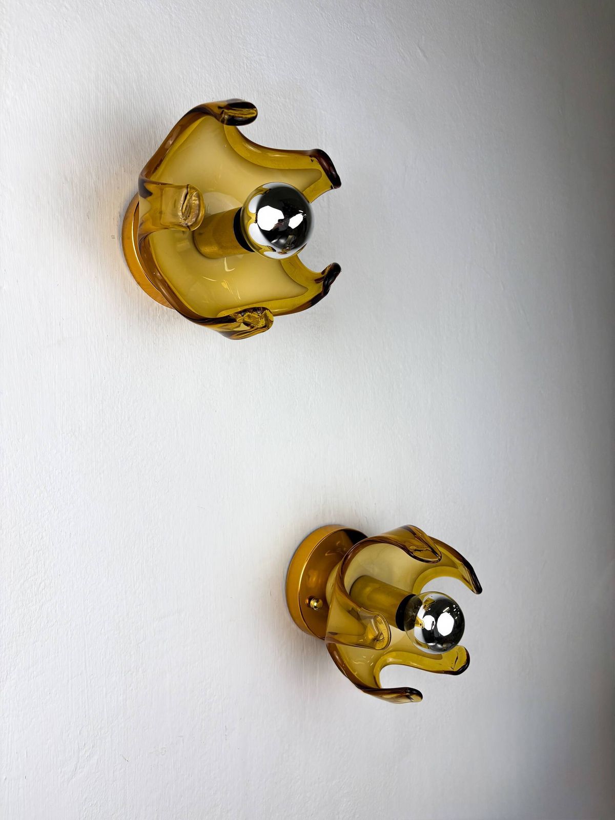 photo furniture Pair Of Carlo Nason Wall Lights For Mazzega Murano, Orange Murano Blown Gla