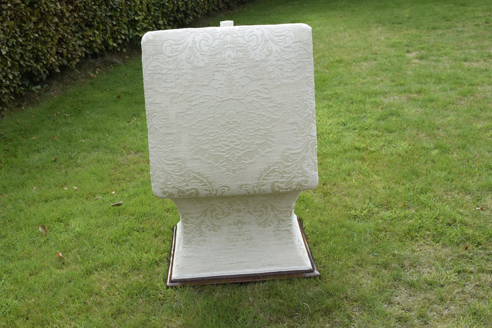 photo furniture Regency Upholstered Ottoman, 1800s