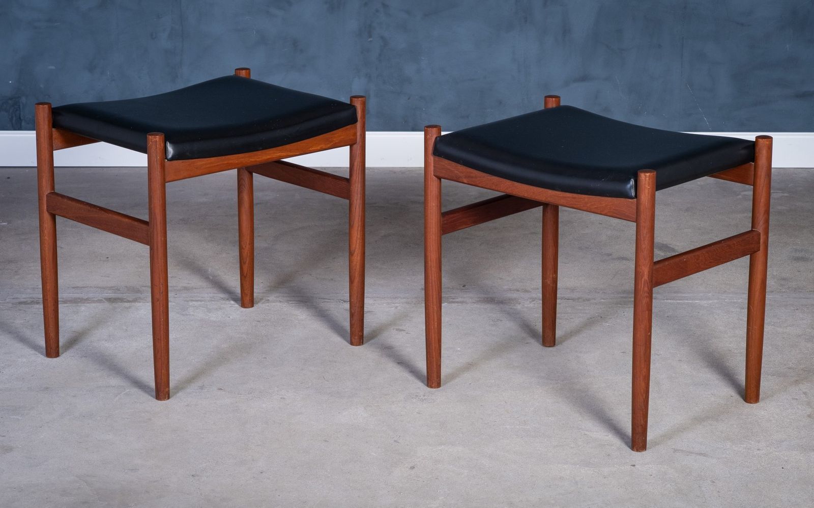 Teak Stools With Black Leather Tops From Spøttrup Møbelfabrik, 1960s, Set Of 2