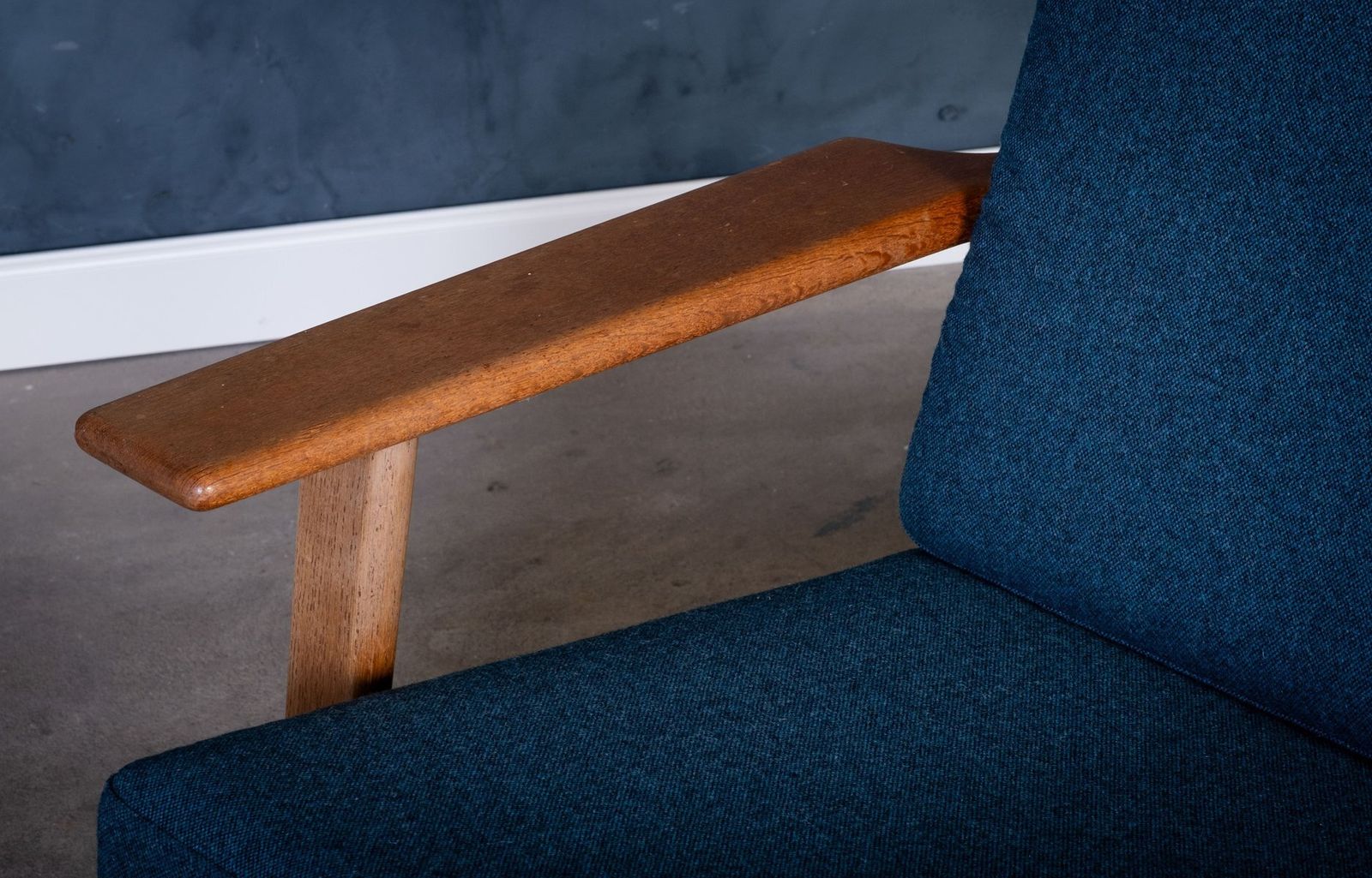 Ge290 Three Seater Sofa In Oak By Hans J. Wegner For Getama, 1960s photo vinterior