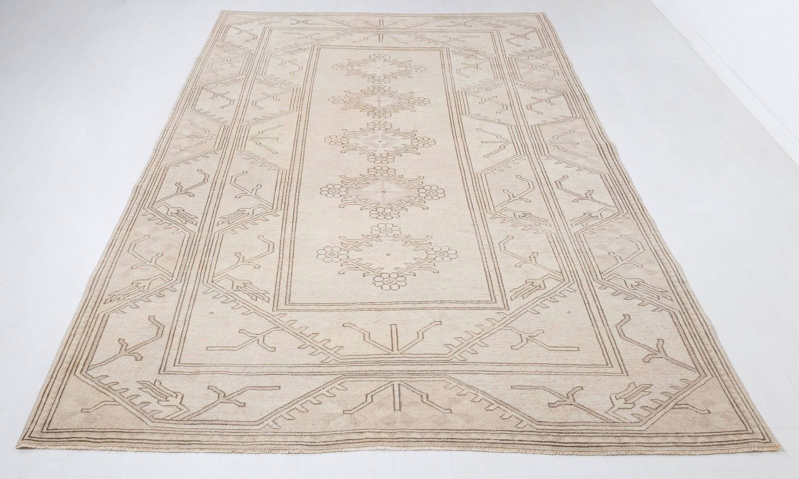 photo furniture 7x10 Vintage Rug, Neutral Turkish Rug, Unique Area Rug, Wool Rug, Living Room Rug, Handmade Rug, Antqiue Rug, Primitive Rug