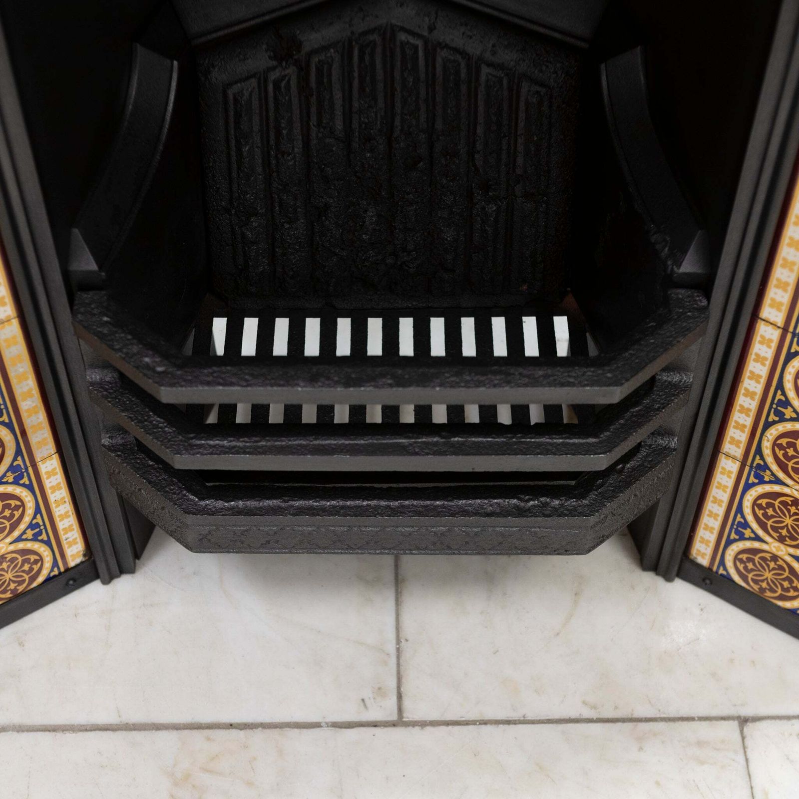 photo furniture Rare Victorian Arched Tiled Insert With Minton Tiles