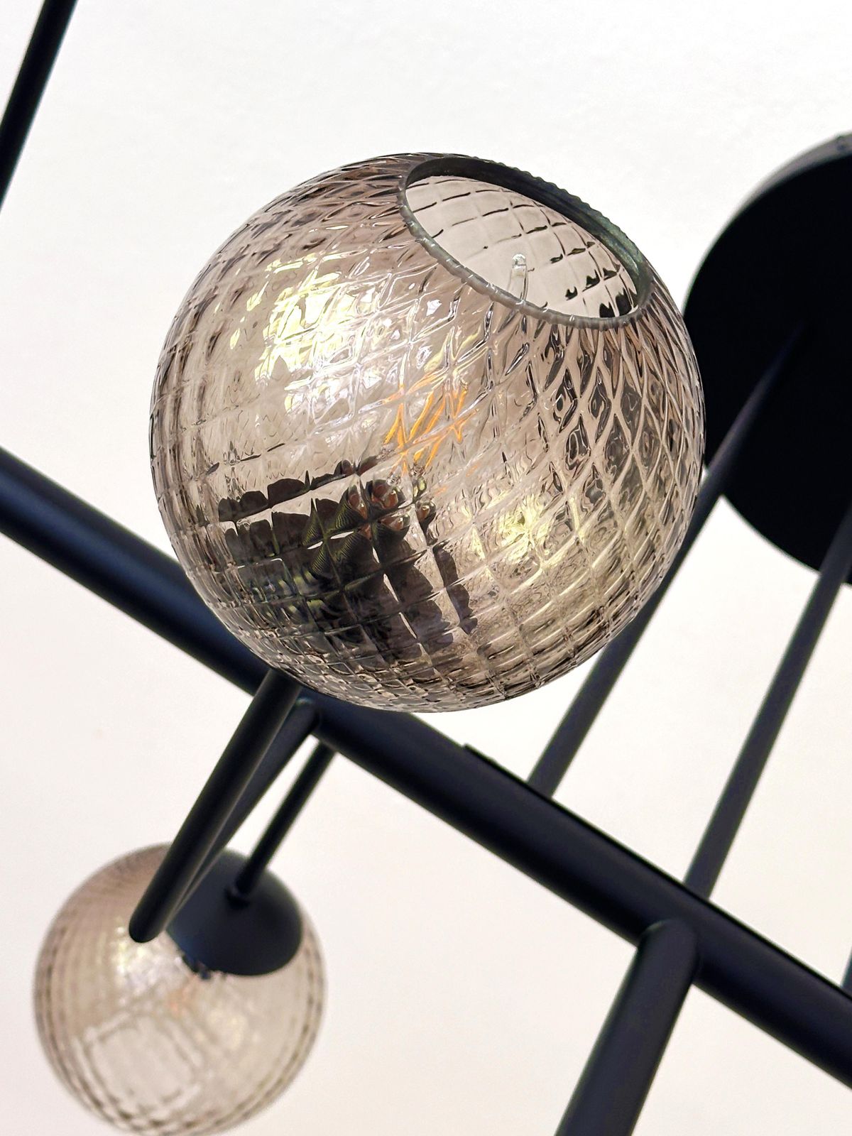photo furniture Contemporary Smoked Fumè "Ballotton" Spheres Attributed To Murano Glass Sputnik Chandelier By Simoeng