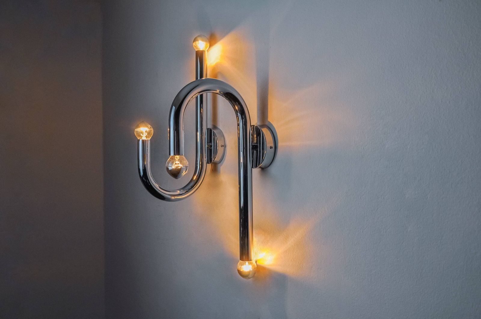 Pair Of Space Age Tubular Wall Lights, Chromed Metal, Italy, 1970 photo vinterior